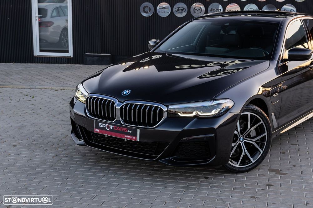 BMW 530 e Pack M - 4