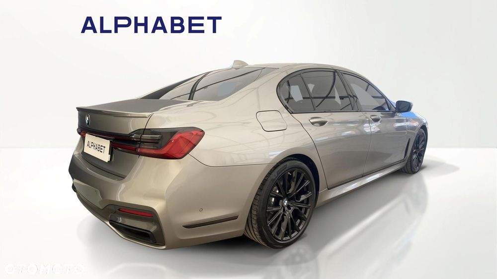 BMW Seria 7 740d xDrive mHEV sport - 5