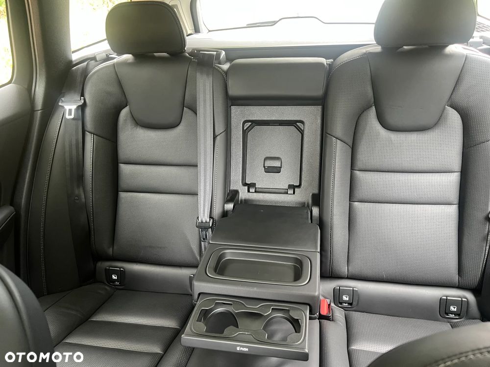 Volvo V60 T6 AWD Recharge Geartronic Inscription Expression - 31