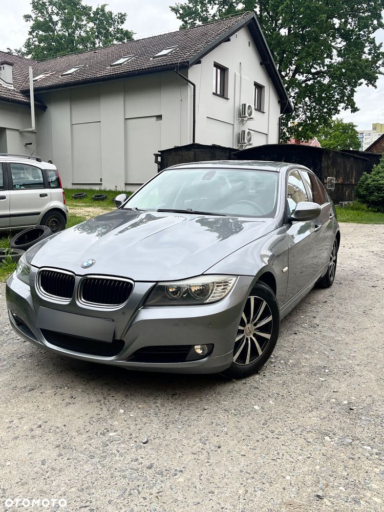 BMW Seria 3 318d DPF Edition Lifestyle - 1