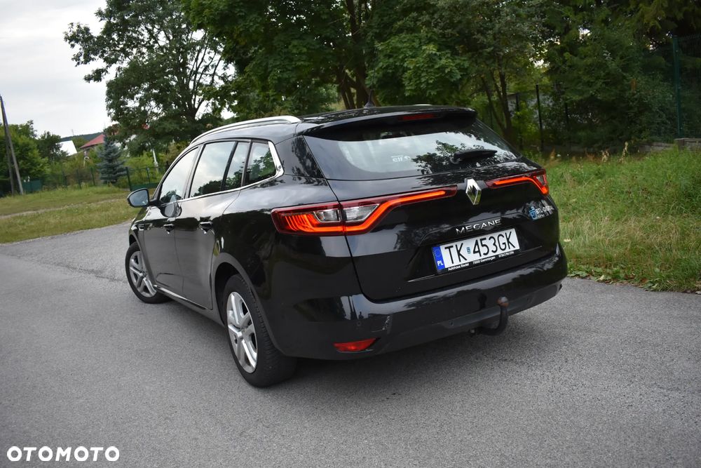 Renault Megane TCe 140 GPF ZEN - 4