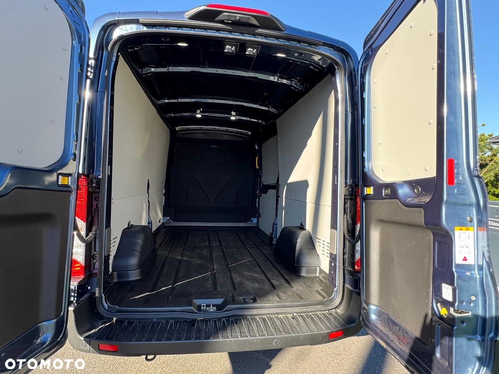 Ford Transit - 10