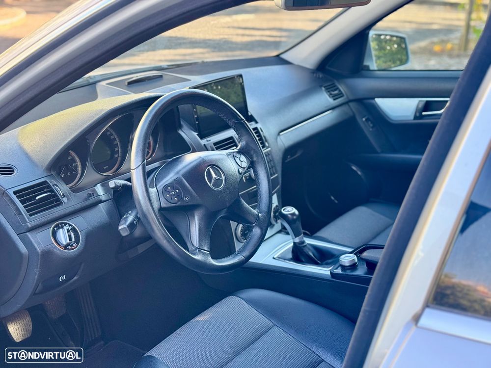 Mercedes-Benz C 200 CDI Avantgarde BlueEfficiency - 4