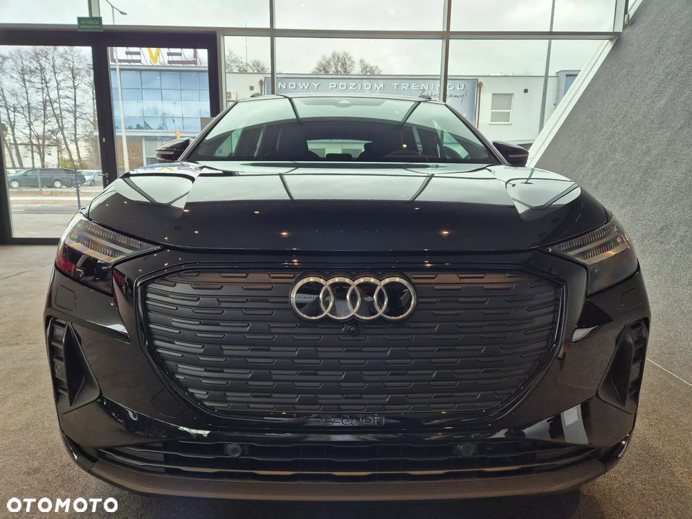 Audi Q4 e-tron 45 82kWh Advanced - 3