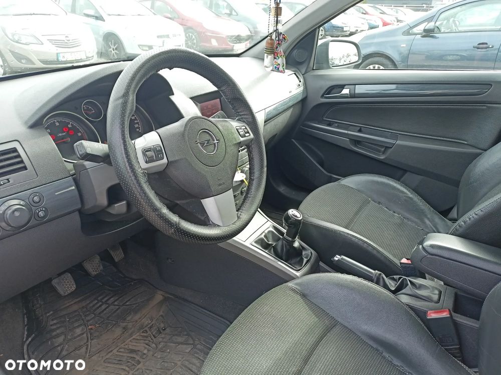 Opel Astra 1.7 CDTI Cosmo - 7