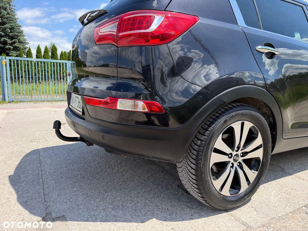 Kia Sportage 2.0 CRDI 4WD Automatik Vision - 24