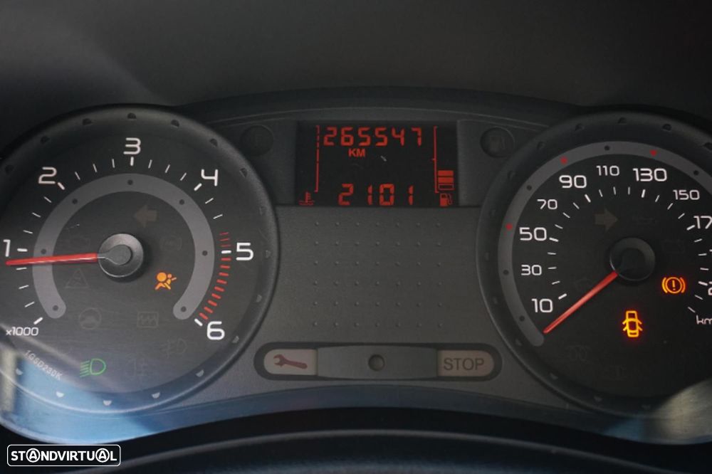 Renault Clio 1.5 dCi Pack - 10