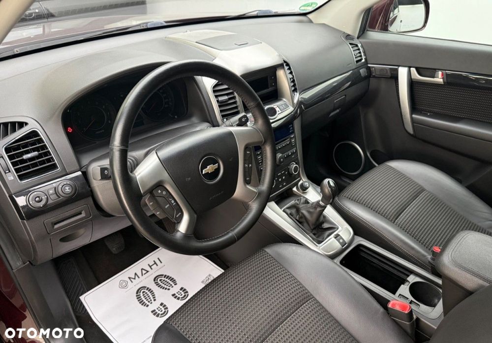 Chevrolet Captiva 2.4 LT - 24