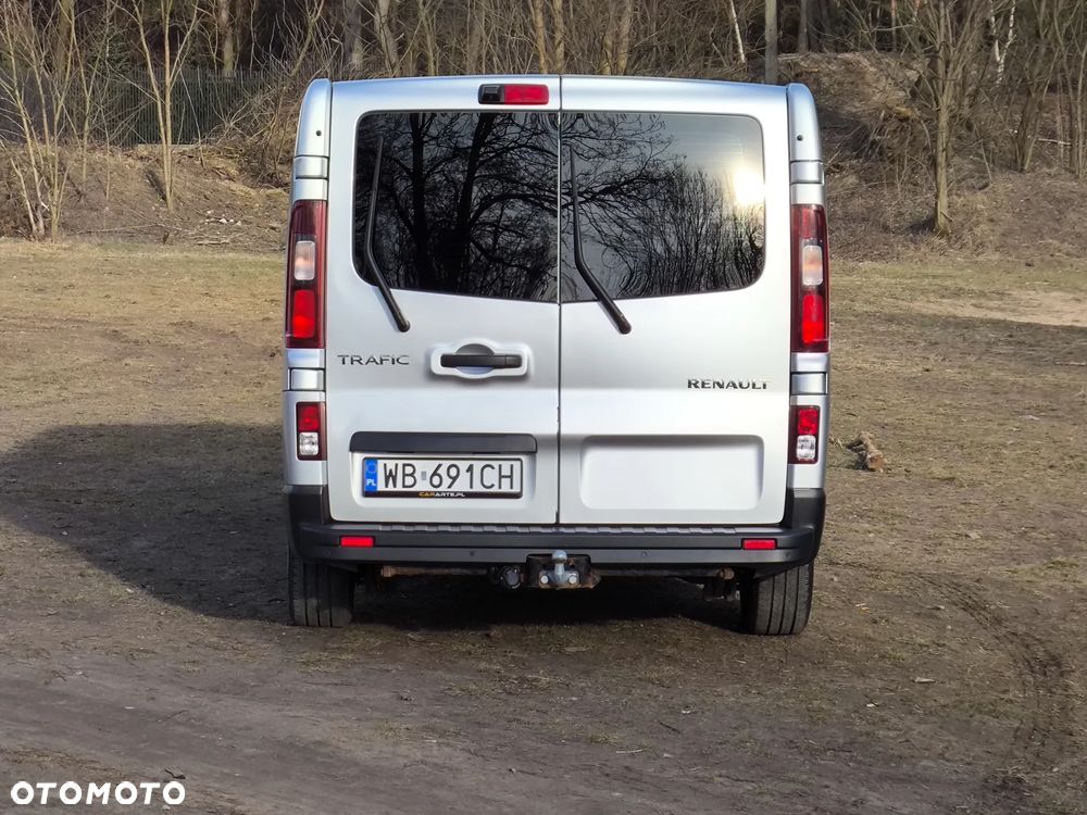 Renault Trafic Grand SpaceClass 2.0 dCi EDC - 9