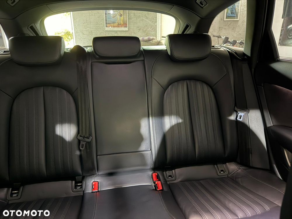 Audi A6 Avant - 19