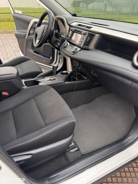 Toyota RAV4 2.0 Premium MS - 15