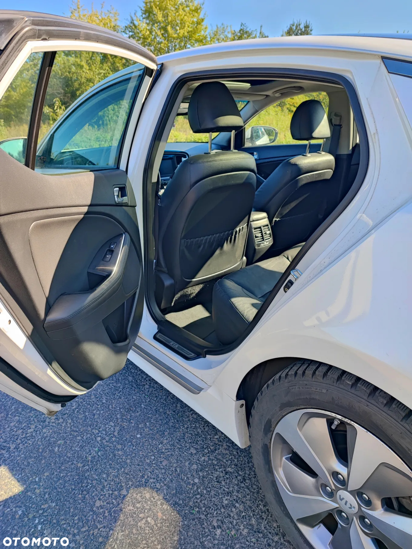 Kia Optima - 10