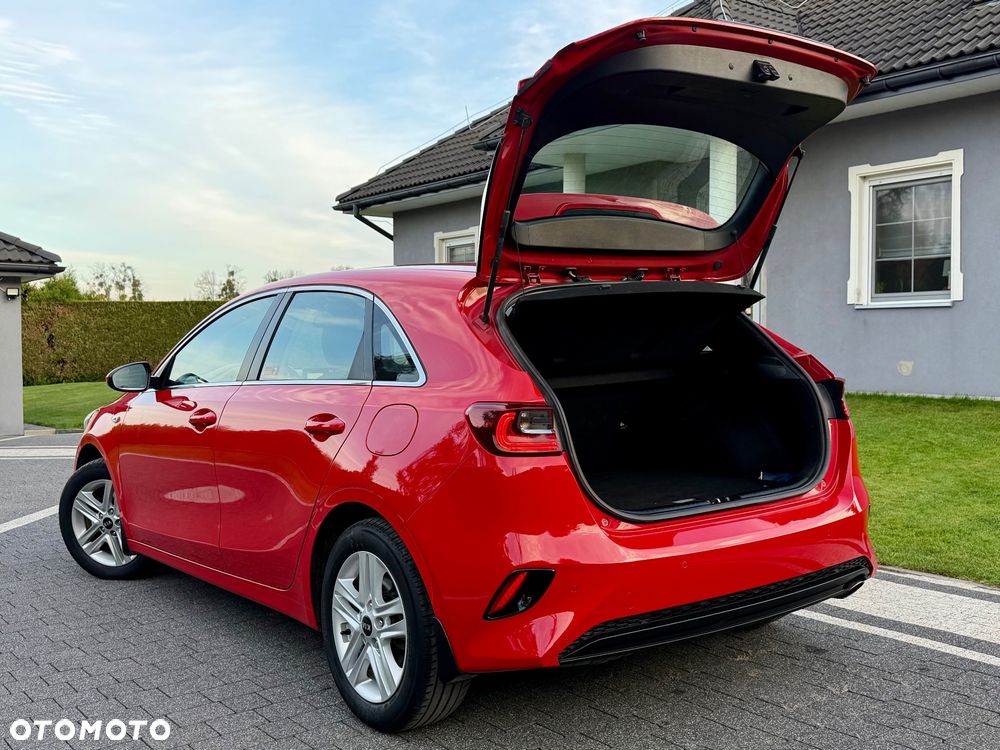 Kia Ceed 1.6 CRDi SCR L - 30