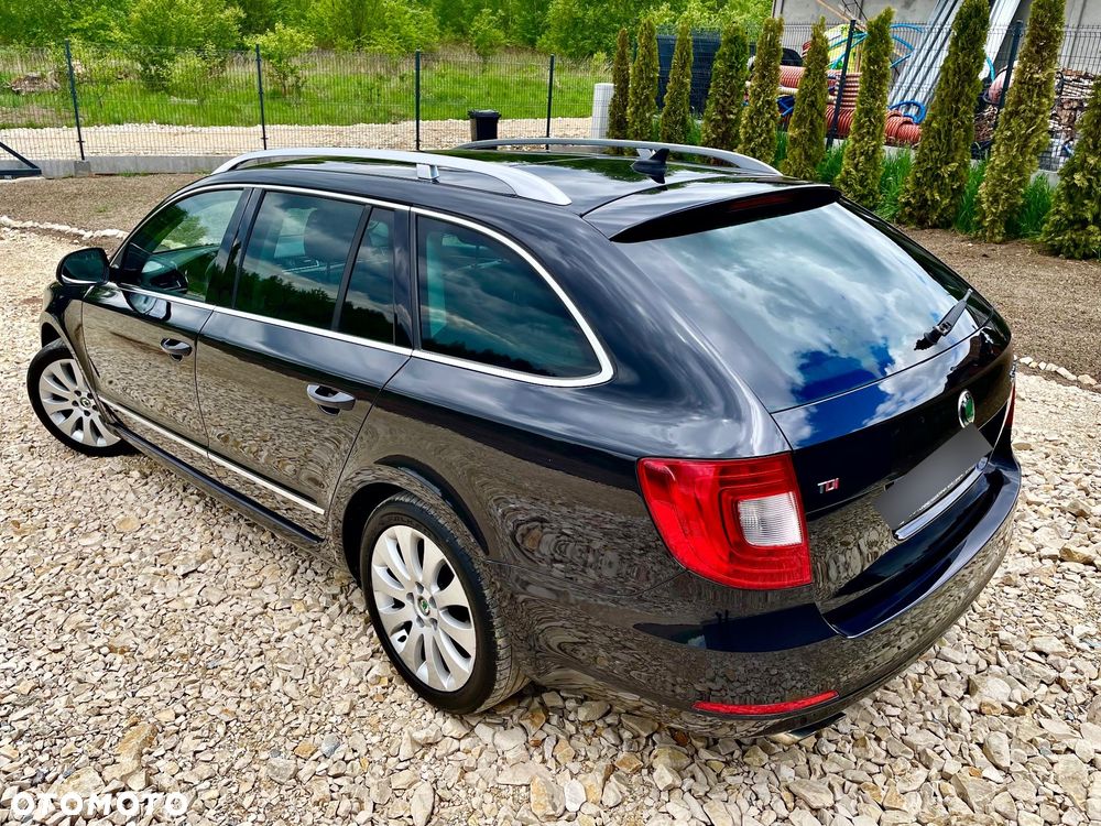 Skoda Superb 2.0 TDI DSG L&K - 20