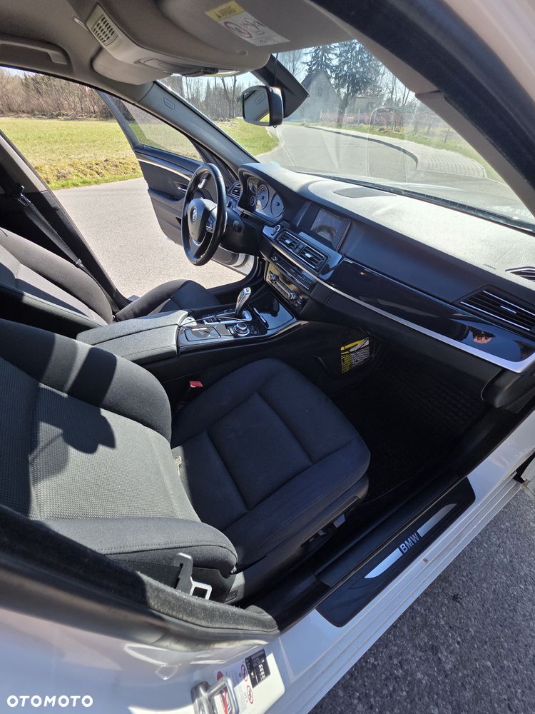 BMW Seria 5 520d - 16