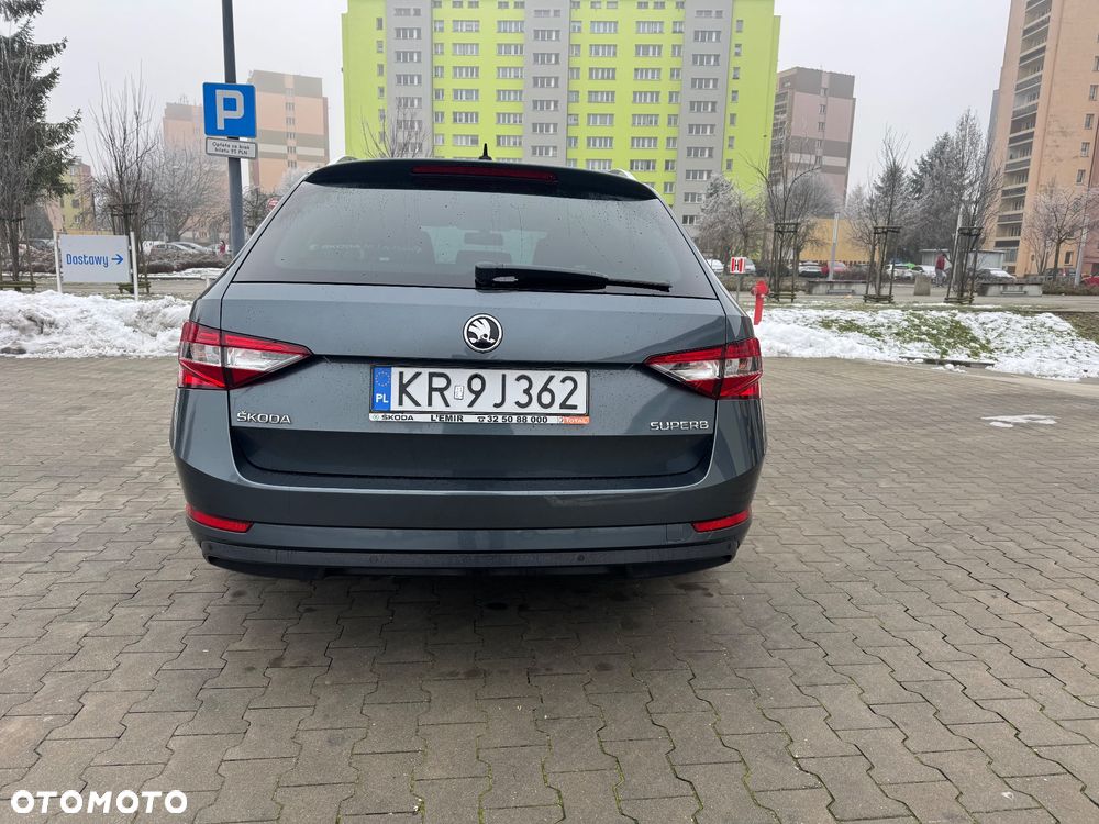 Skoda Superb 1.8 TSI Ambition - 10