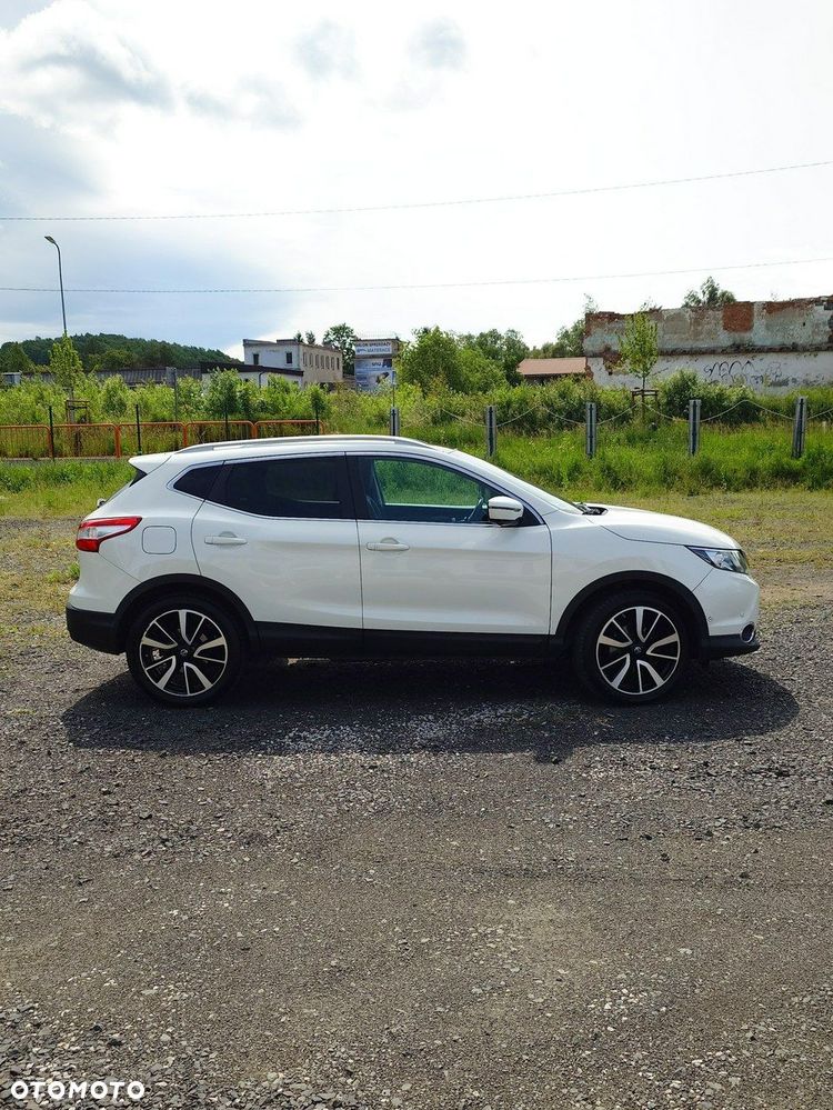 Nissan Qashqai - 2