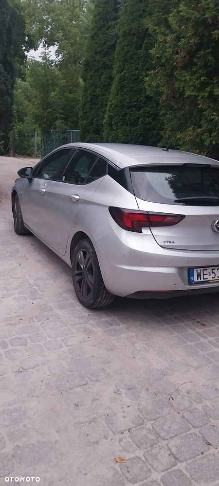 Opel Astra - 4