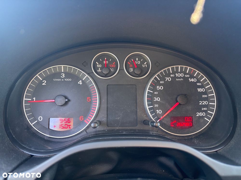 Audi A3 3-drzwiowe 1.9 TDI Ambiente - 11