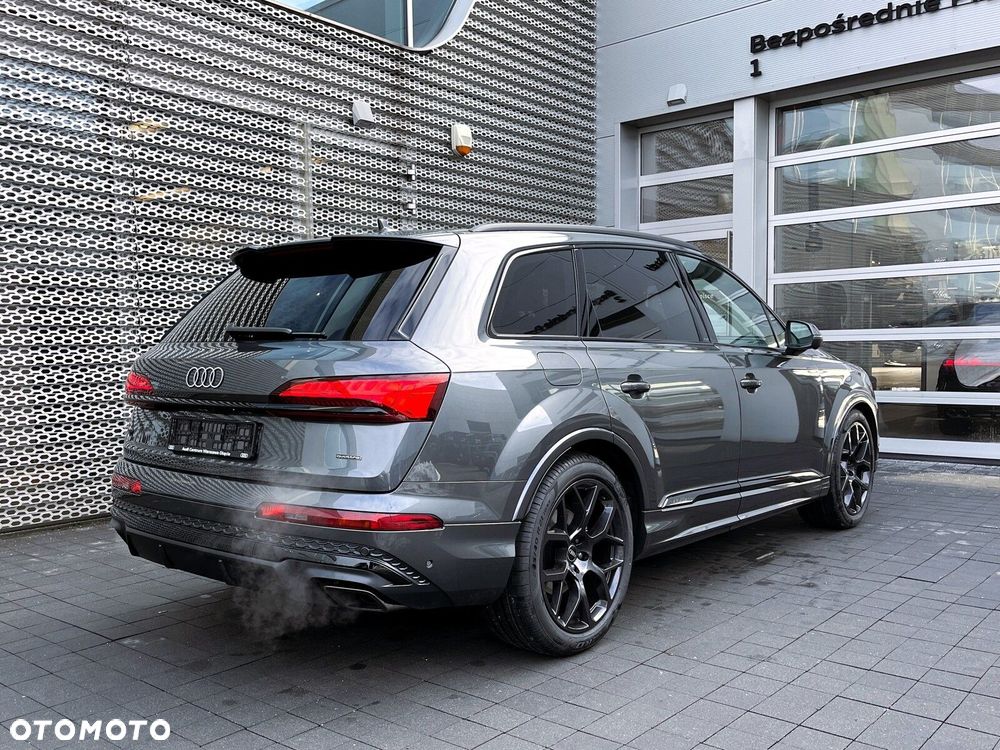 Audi Q7 - 13