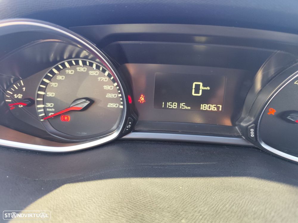 Peugeot 308 SW 1.2 PureTech Active - 11