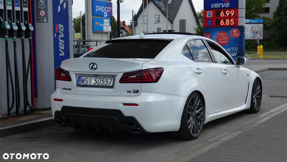 Lexus IS F - 9