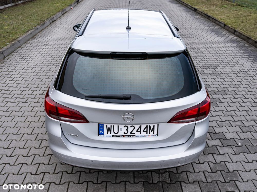 Opel Astra 1.4 T Edition S&S - 11