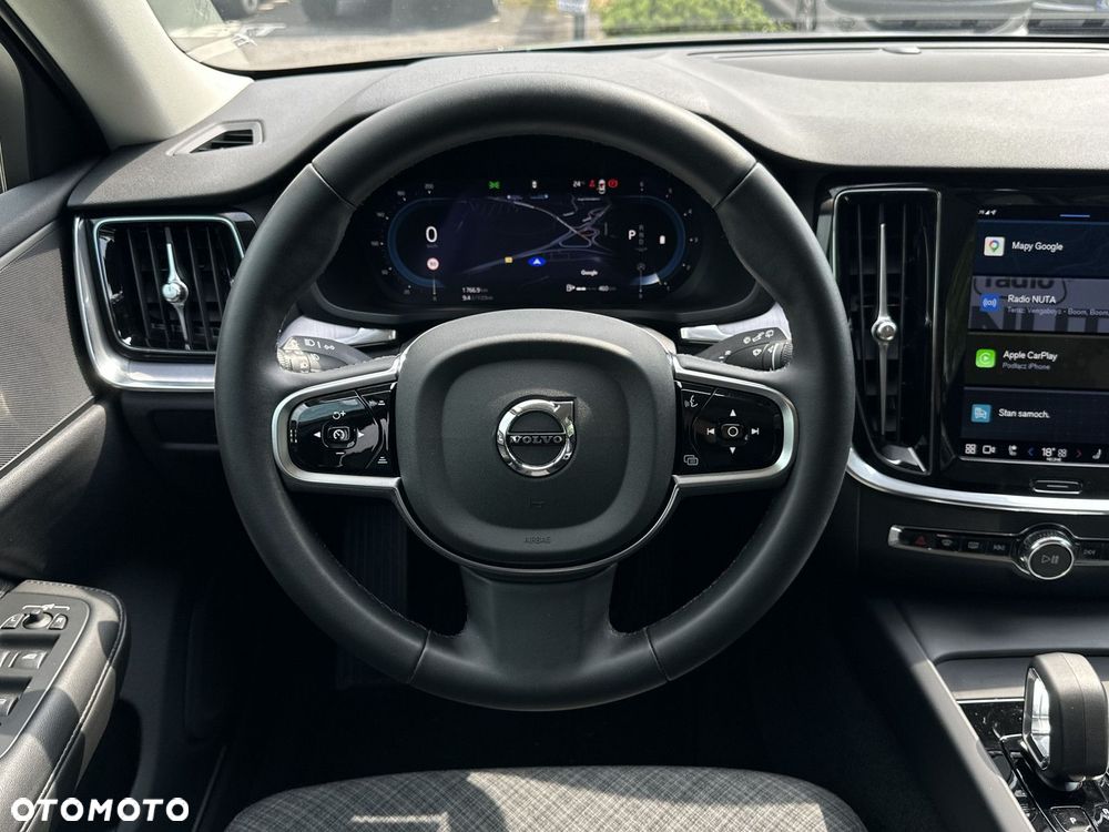 Volvo V60 Cross Country - 15