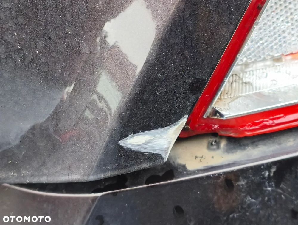 SUZUKI SWIFT V 14r KLAPA BAGAŻNIKA SZYBA TYŁ KOMPLETNA ZUC - 2