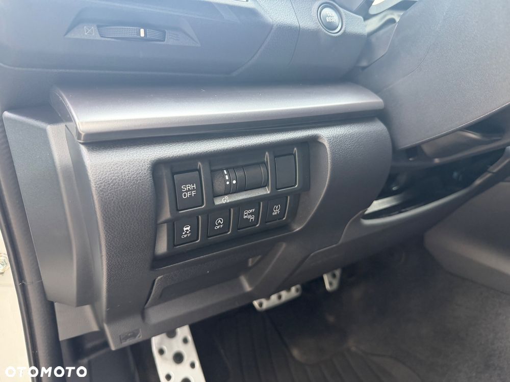 Subaru XV 1.6i Exclusive (EyeSight) Lineartronic - 25