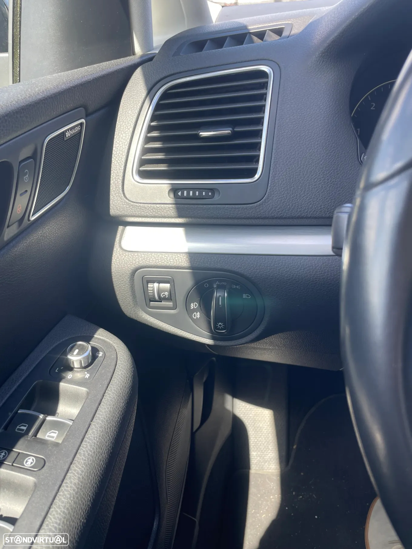 VW Sharan 2.0 TDI Highline DSG - 24