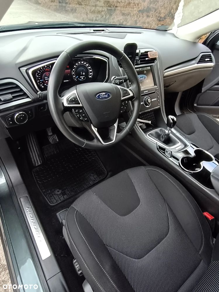 Ford Mondeo - 14