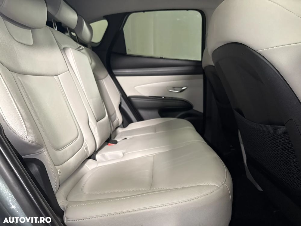 Hyundai Tucson - 13