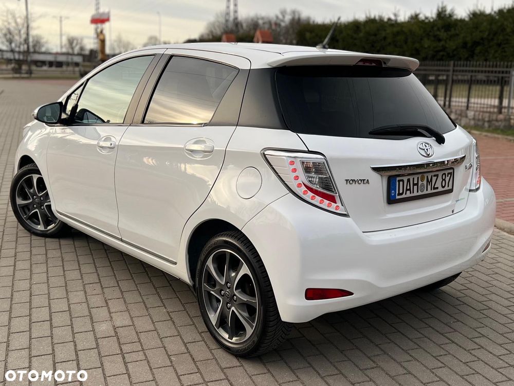 Toyota Yaris - 7
