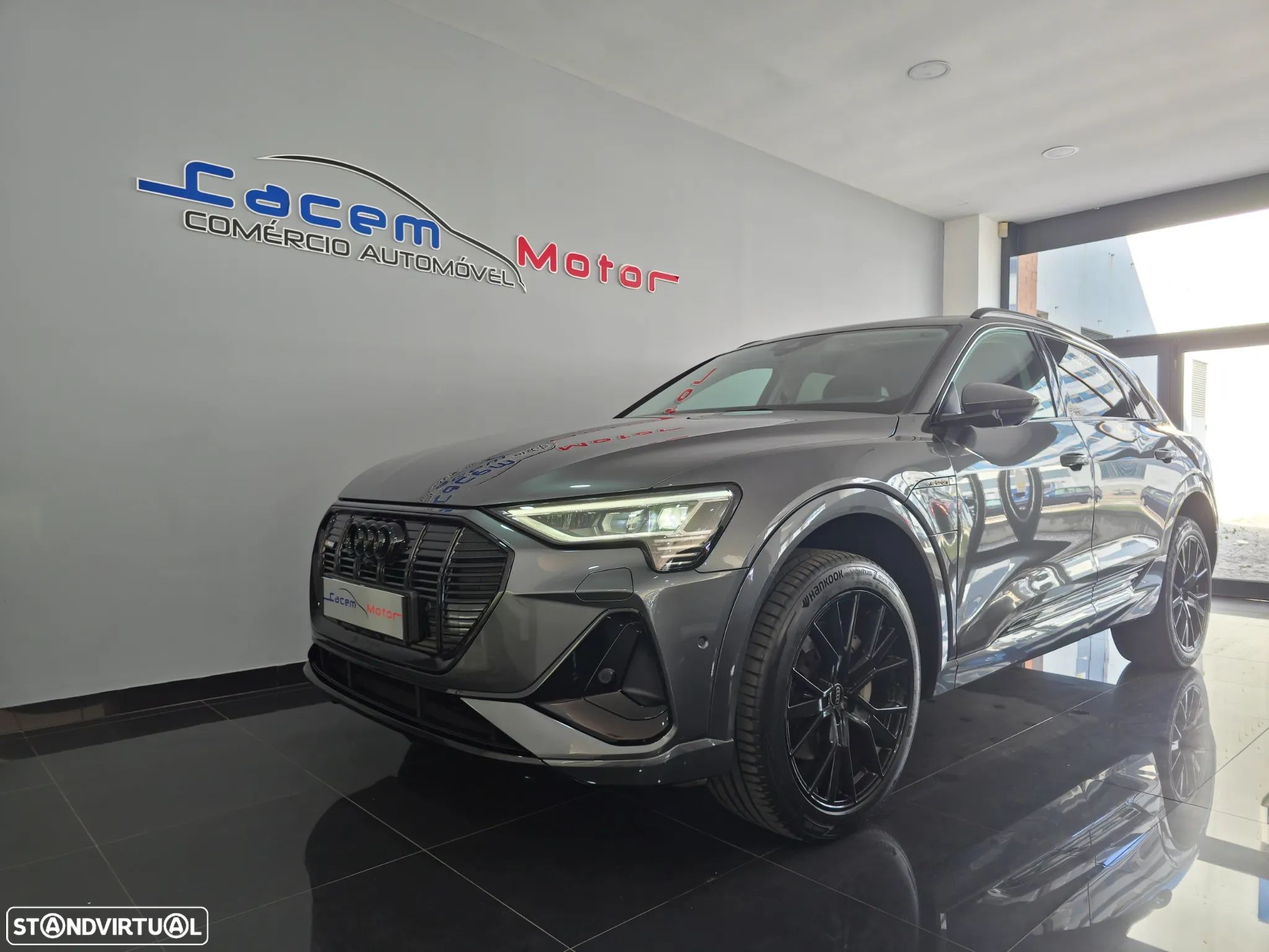 Audi e-tron 50 quattro S line - 1