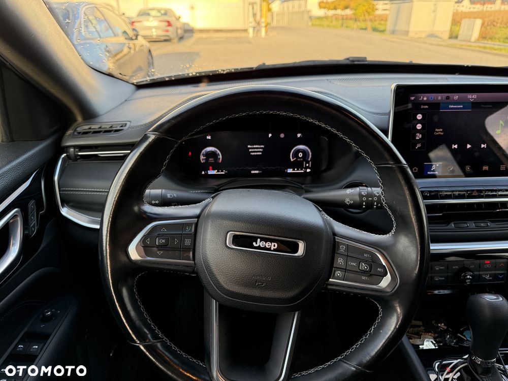 Jeep Compass - 10