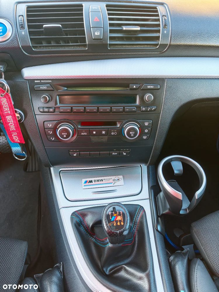 BMW Seria 1 118d - 16