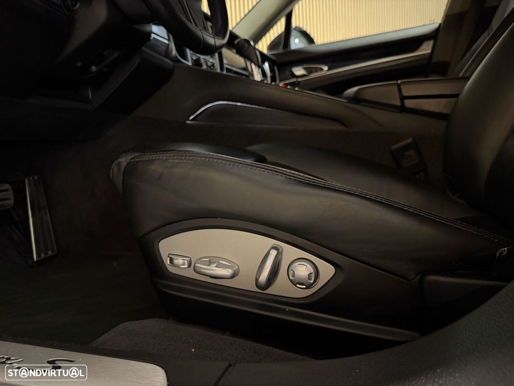 Porsche Panamera S e-Hybrid - 26