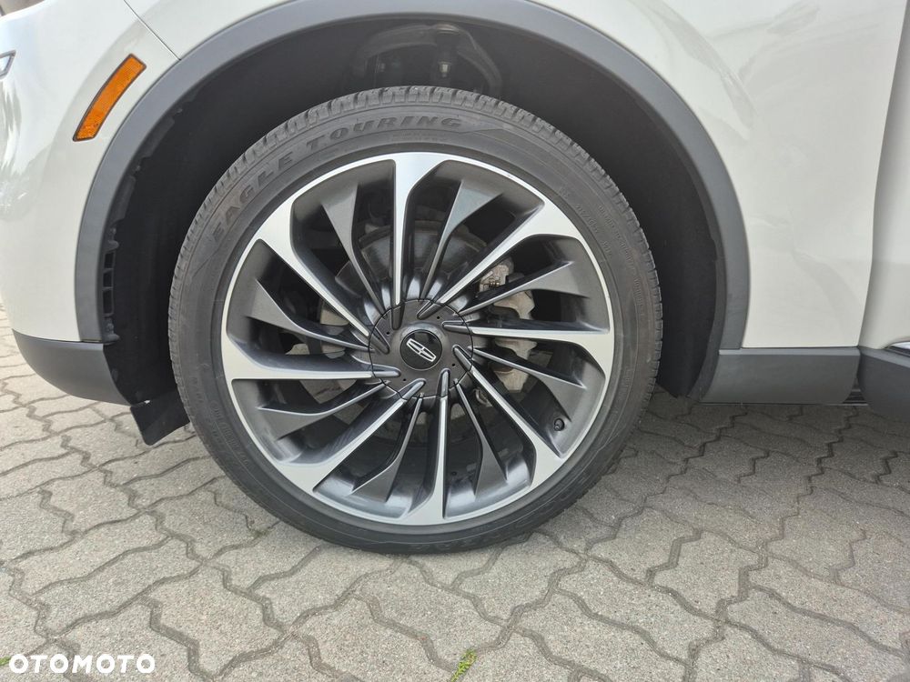 Lincoln Aviator - 18