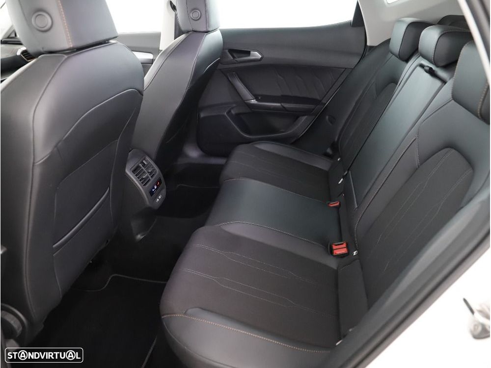 Cupra Formentor 1.4 e-Hybrid DSG - 25