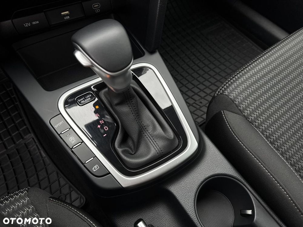 Kia Ceed 1.5 T-GDI M DCT - 16