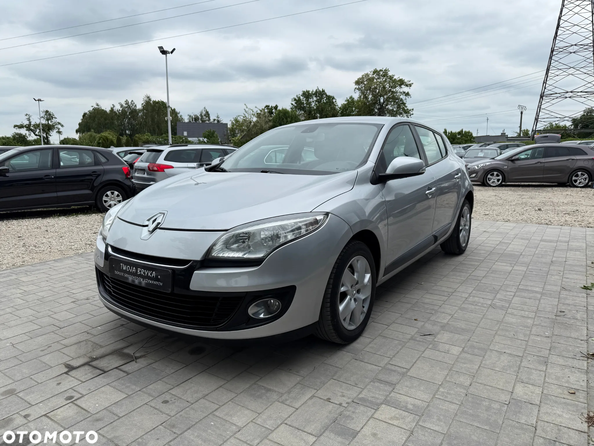 Renault Megane 1.5 dCi Bose EDC - 11