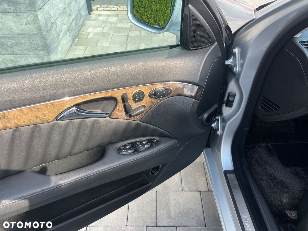 Mercedes-Benz Klasa E 350 4-Matic Avantgarde - 11