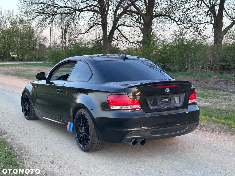 BMW Seria 1 135i Edition Sport - 9