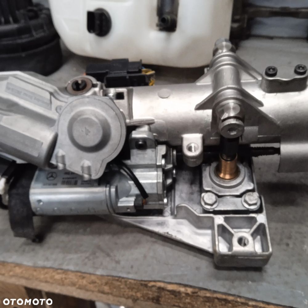 Kolumna kierownicza CLK w209 - 2