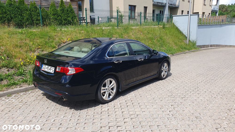 Honda Accord 2.4 Executive Nav - 3