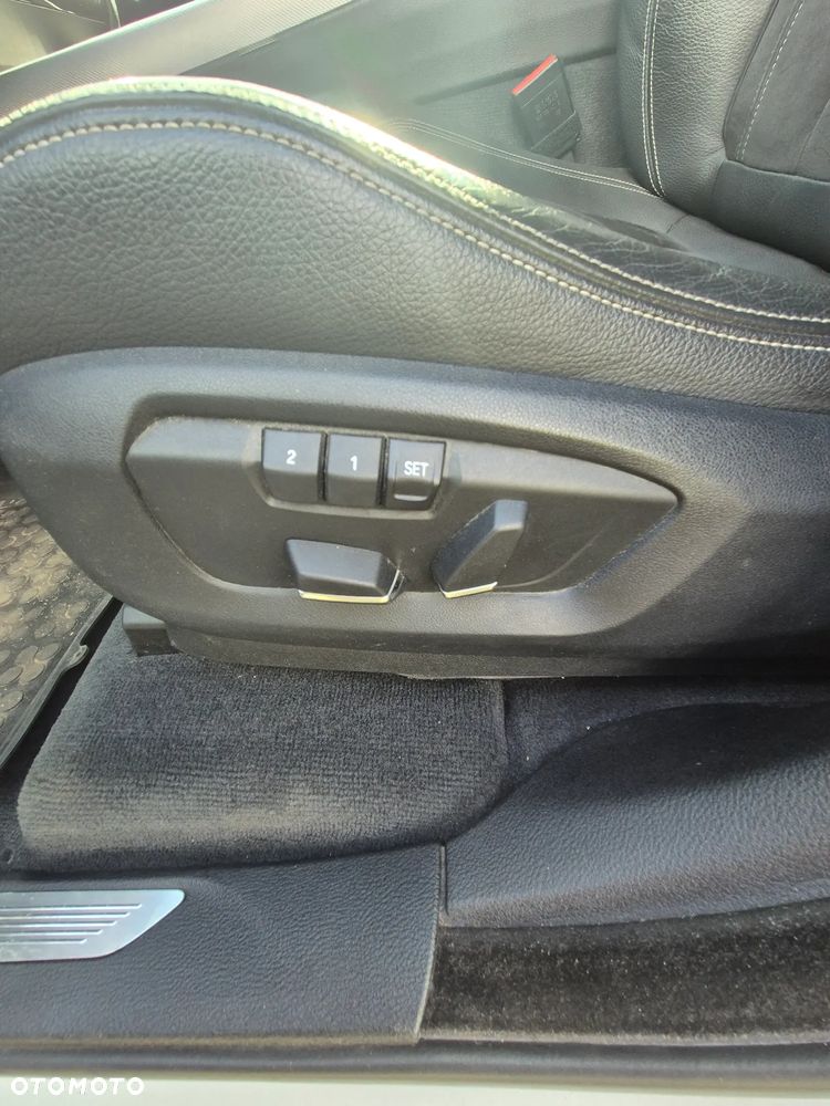 BMW X5 xDrive40d - 27