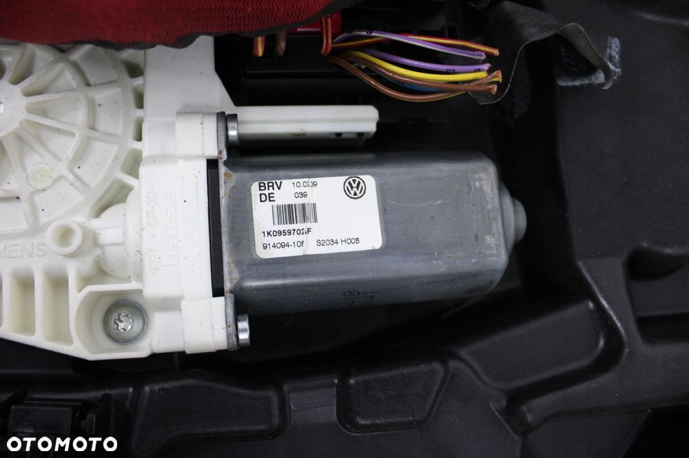 VW GOLF VI 6 3D 2008R- PODNOŚNIK MECHANIZM SZYBY LEWY PRZÓD PRZEDNI - 3