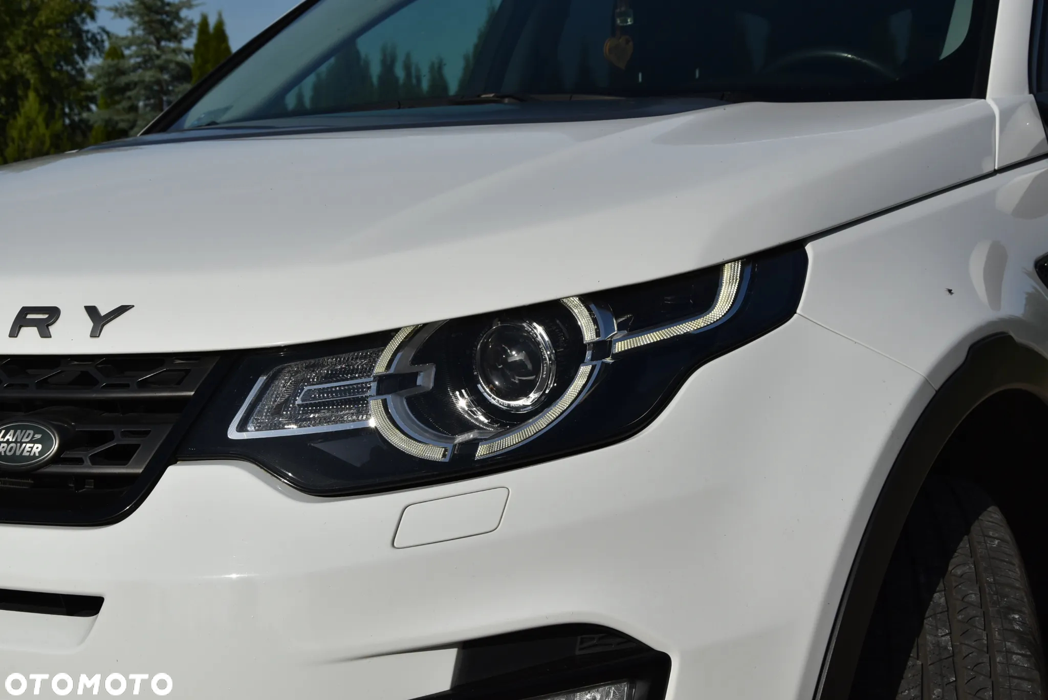 Land Rover Discovery Sport 2.0 TD4 HSE Luxury - 36