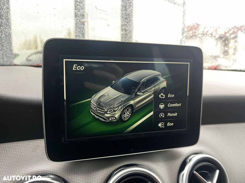 Mercedes-Benz GLA 180 7G-DCT Urban - 18